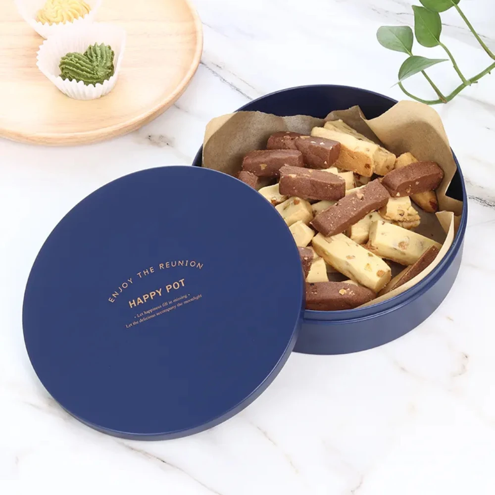 Personalized Christmas cookie tins