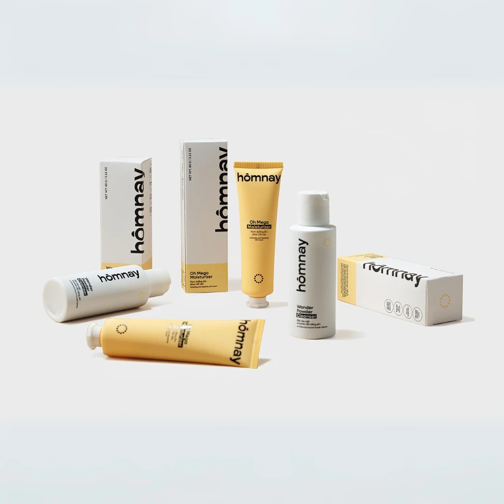 custom cosmetic packaging boxes for sale with logo