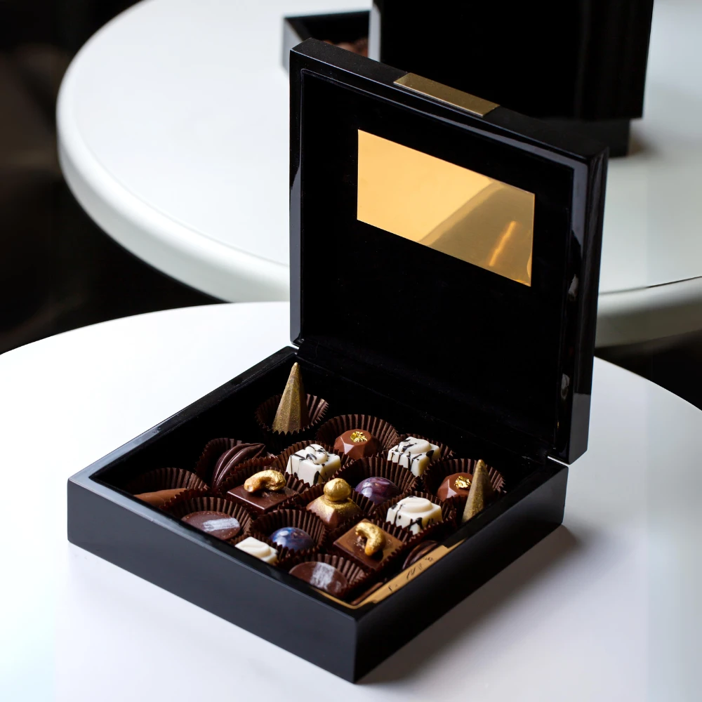 luxury rigid boxes for sale