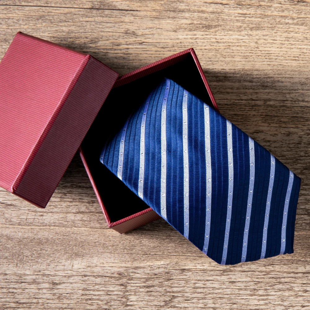 necktie gift box